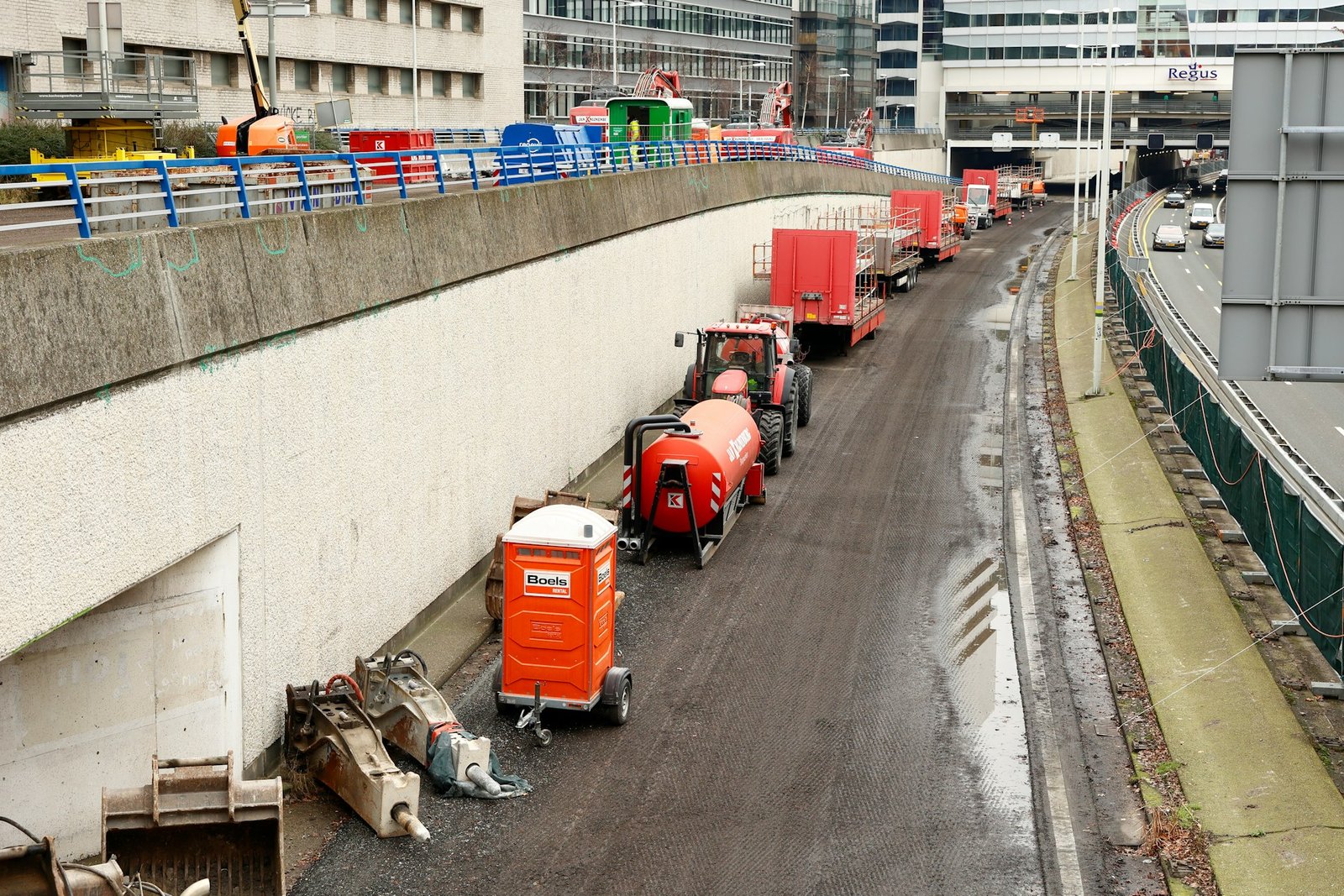 fer-troulik-HFoLeKqqRHU-unsplash